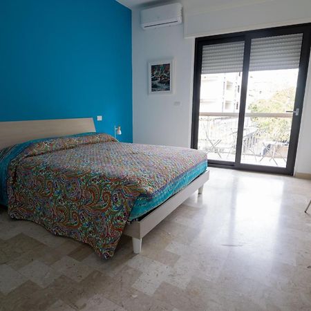 B&B Il Sorriso Bari Extérieur photo